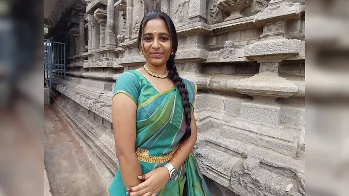 ಬೆಂಗಳೂರು: ಪ್ರೀತಿಸಲು ನಿರಾಕರಣೆ; ಪರೀಕ್ಷೆ ಬರೆದು ಮನೆಗೆ ವಾಪಾಸಾಗುತ್ತಿದ್ದ ವಿದ್ಯಾರ್ಥಿನಿ ಕತ್ತು ಕೊಯ್ದು ಕೊಲೆ
