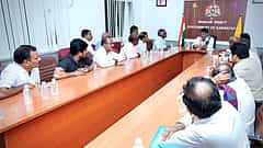 ಬಿಲ್​ ಕ್ಲಿಯರ್'ಗೆ ಗುತ್ತಿಗೆದಾರರ ಆಗ್ರಹ: DCM ಡಿ.ಕೆ ಶಿವಕುಮಾರ್ ಮಧ್ಯಪ್ರವೇಶ; ಮುಖ್ಯಮಂತ್ರಿಗಳೊಂದಿಗೆ ಮಾತುಕತೆ ನಡೆಸುವ ಭರವಸೆ