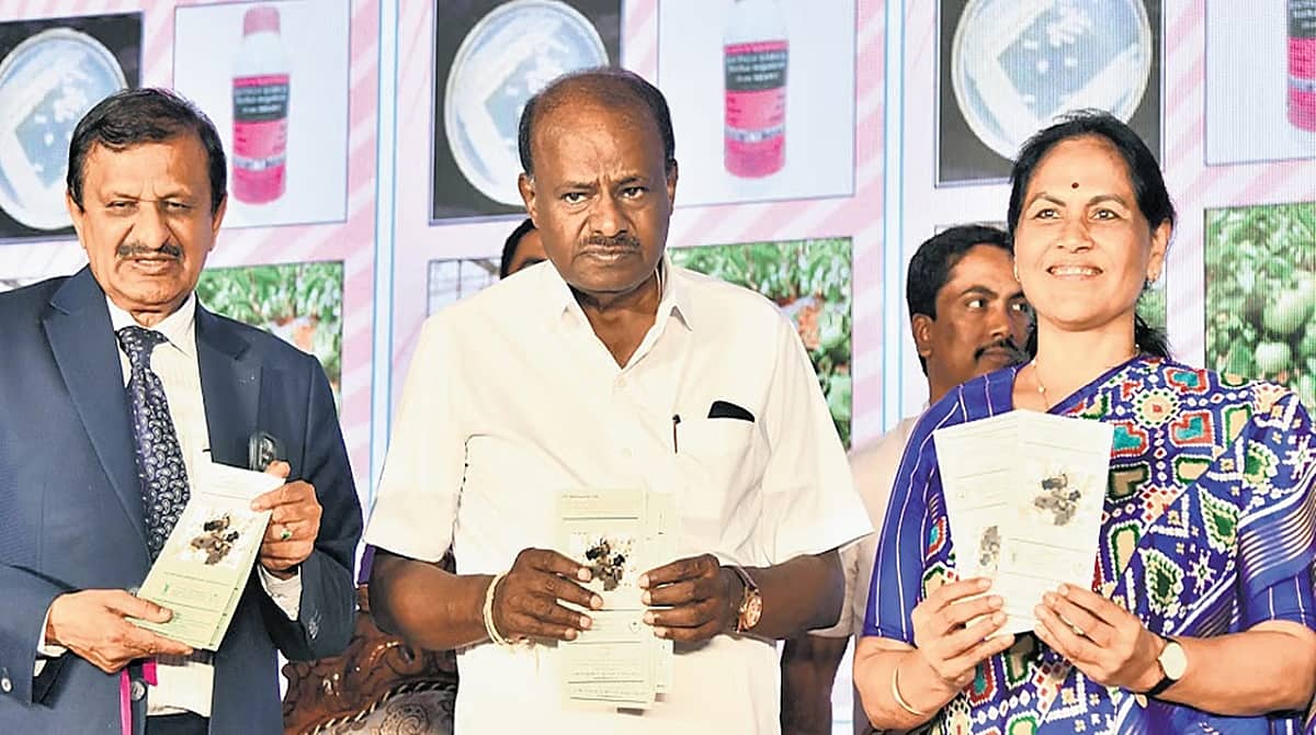 ಆಮದಿನ ಮೇಲಿನ ಅವಲಂಬನೆ ಕಡಿಮೆ ಮಾಡಲು ರೈತರು ಹೆಚ್ಚು ದ್ವಿದಳ ಧಾನ್ಯ ಬೆಳೆಯಬೇಕು: ಎಚ್.ಡಿ ಕುಮಾರಸ್ವಾಮಿ