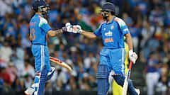 3rd ODI: 'ರೋ-ಕೊ' ಭರ್ಜರಿ ಕಮ್ ಬ್ಯಾಕ್; ಸಿಡ್ನಿಯಲ್ಲಿ ಭಾರತಕ್ಕೆ 9 ವಿಕೆಟ್ ಭರ್ಜರಿ ಜಯ