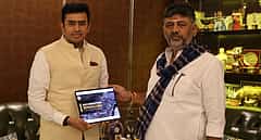 'ಕಾರು ಇಲ್ಲದ ಹುಡುಗನಿಗೆ ಹುಡುಗೀನ ಮದುವೆ ಮಾಡಿ ಕೊಡೋಕೆ ಒಪ್ಪಲ್ಲ, ಇದೆಲ್ಲ ತೇಜಸ್ವಿ ಸೂರ್ಯಗೆ ಯಾಕೆ ಅರ್ಥ ಆಗಲ್ಲ': ಡಿ.ಕೆ ಶಿವಕುಮಾರ್; Video