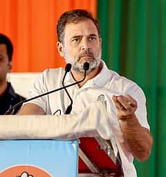 Bihar Polls: ತಮ್ಮನ್ನು ಪ್ರಶ್ನಿಸಬಾರದೆಂದು ಯುವಕರಿಗೆ ರೀಲ್ಸ್ ಮಾಡಲು ಮೋದಿ ಪ್ರೋತ್ಸಾಹ; ರಾಹುಲ್ ಗಾಂಧಿ