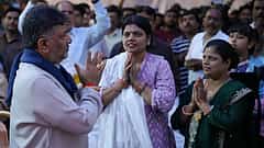 ಬಿಹಾರ ವಿಧಾನಸಭಾ ಚುನಾವಣೆ; ಬೆಂಗಳೂರಿನಲ್ಲಿ ಕಾಂಗ್ರೆಸ್ ಬಿರುಸಿನ ಪ್ರಚಾರ; ಬಿಹಾರಿಗಳ ಭೇಟಿ ಮಾಡಿ ಮತಯಾಚಿಸಿದ ಡಿಕೆಶಿ