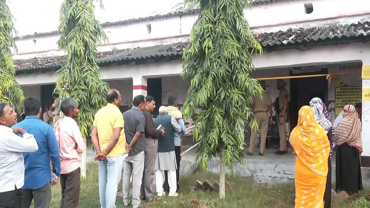 ಬಿಹಾರ: ಮೊದಲ ಹಂತದ ಮತದಾನ ಆರಂಭ; 18 ಜಿಲ್ಲೆಗಳ 121 ಸ್ಥಾನಗಳಿಗೆ ವೋಟಿಂಗ್; NDA- INDIA ಮೈತ್ರಿಕೂಟಗಳಿಗೆ ಅಗ್ನಿ ಪರೀಕ್ಷೆ!