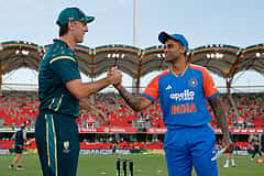 India vs Australia, 4th T20I: ಟಾಸ್ ಗೆದ್ದ ಆಸ್ಟ್ರೇಲಿಯಾ ಬೌಲಿಂಗ್ ಆಯ್ಕೆ; ತಂಡದಲ್ಲಿ ನಾಲ್ಕು ಬದಲಾವಣೆ ಮಾಡಿದ ಆಸಿಸ್!