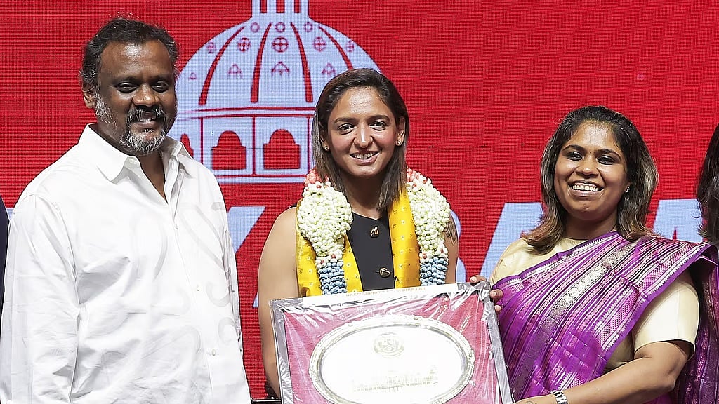 ನಾನು ಹುಟ್ಟಿದ್ದೇ ಕ್ರಿಕೆಟ್ ಗೆ: 'ಮೊಗಾ'ದಿಂದ ಮಹಿಳಾ ವಿಶ್ವಕಪ್ ಗೆಲ್ಲುವ ತನಕ ಹರ್ಮನ್ಪ್ರೀತ್ ಕೌರ್ ಪ್ರಯಾಣ...