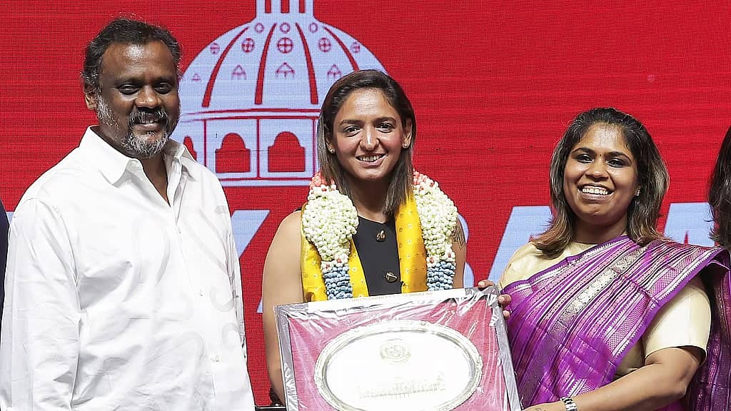 ನಾನು ಹುಟ್ಟಿದ್ದೇ ಕ್ರಿಕೆಟ್ ಗೆ: 'ಮೊಗಾ'ದಿಂದ ಮಹಿಳಾ ವಿಶ್ವಕಪ್ ಗೆಲ್ಲುವ ತನಕ ಹರ್ಮನ್ಪ್ರೀತ್ ಕೌರ್ ಪ್ರಯಾಣ...