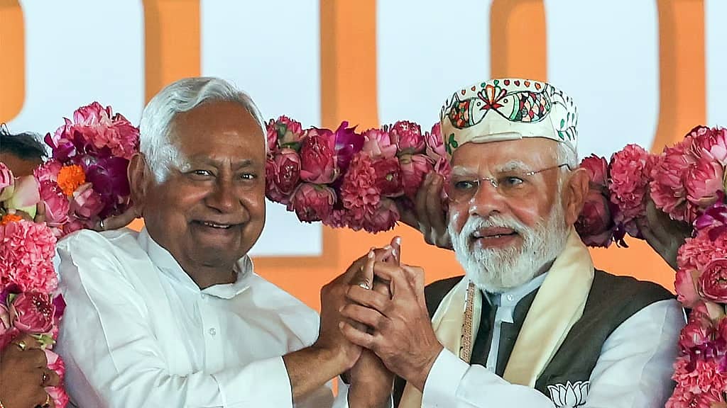 ಬಿಹಾರದಲ್ಲಿ ಸಿಎಂ ನಿತೀಶ್ ಕುಮಾರ್-ಪ್ರಧಾನಿ ಮೋದಿ ಮೋಡಿ; ಭರ್ಜರಿ ಗೆಲುವಿನತ್ತ NDA