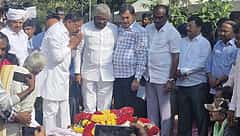 ಸಾಲುಮರದ ತಿಮ್ಮಕ್ಕ ಹೆಸರಿನಲ್ಲಿ ಪ್ರಶಸ್ತಿ; ರಾಜ್ಯದ 114 ಸ್ಥಳದಲ್ಲಿ 114 ಸಸಿ ನೆಟ್ಟು ಪೋಷಣೆ