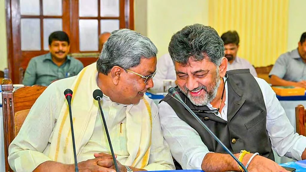 ಕರ್ನಾಟಕ ಕಾಂಗ್ರೆಸ್‌ ಆಂತರಿಕ ಬಿಕ್ಕಟ್ಟು: ಹೈಕಮಾಂಡ್ ಹಾದಿ ದುರ್ಗಮ, ಆಡಳಿತ ಯಂತ್ರ ದುರ್ಬಲ