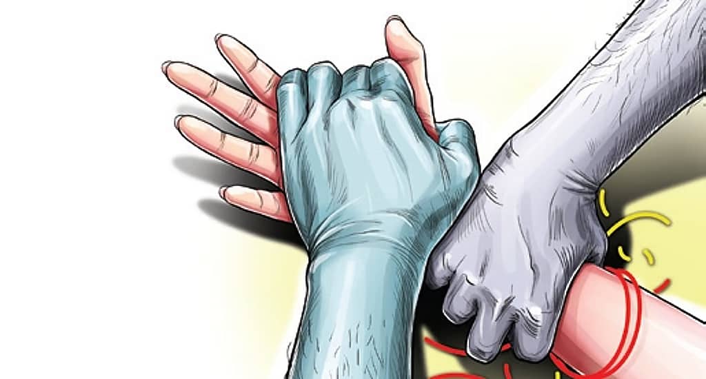 ಕೊಪ್ಪಳ: ಅಪ್ರಾಪ್ತ ಬಾಲಕಿ ಮೇಲೆ ಪದೇಪದೆ ಅತ್ಯಾಚಾರ; ತಂದೆ, ಆತನ ಸ್ನೇಹಿತನ ವಿರುದ್ಧ ಪ್ರಕರಣ ದಾಖಲು