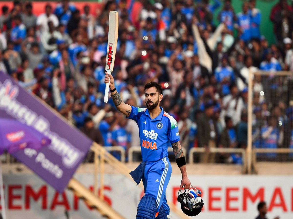 ವಿರಾಟ್ ಕೊಹ್ಲಿ ಶತಕ ಗಳಿಸಿದ ಕೂಡಲೇ ಭಾರತ vs ದಕ್ಷಿಣ ಆಫ್ರಿಕಾ 3ನೇ ಏಕದಿನ ಪಂದ್ಯದ ಟಿಕೆಟ್ ಸೋಲ್ಡ್ ಔಟ್!