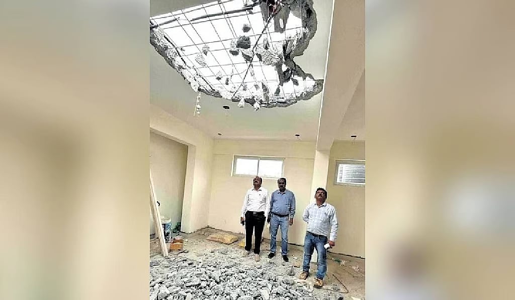 ಬೆಂಗಳೂರಿನಲ್ಲಿ ಅನಧಿಕೃತ ಫ್ಲೋರ್, ಅಕ್ರಮ ಕಟ್ಟಡ ತೆರವಿಗೆ 11 ಆಸ್ತಿಗಳನ್ನು ಪಟ್ಟಿ ಮಾಡಿದ GBA!