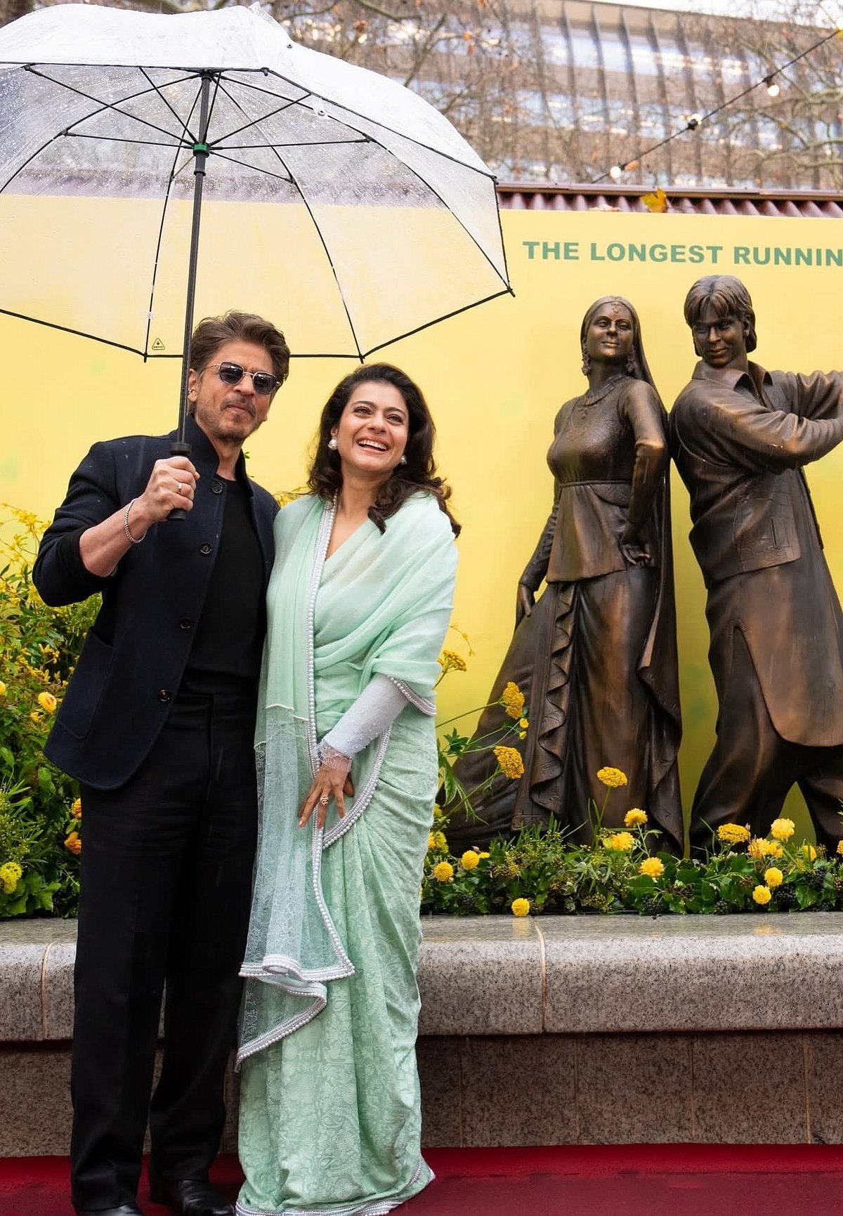 DDLJ ಗೆ 30 ವರ್ಷ: ಲಂಡನ್ ನಲ್ಲಿ ಶಾರೂಕ್-ಕಾಜೋಲ್ ಪ್ರತಿಮೆ ಅನಾವರಣ