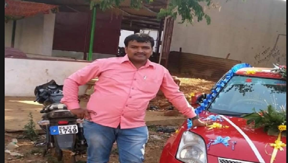 ಬೇಲಿಯೇ ಎದ್ದು ಹೊಲ ಮೇಯ್ದ ಕತೆ: ಬೆಂಗಳೂರು ಪೊಲೀಸ್ ಆಯುಕ್ತರ ಕಚೇರಿಯಲ್ಲಿ ಕಾರಿನಿಂದ 11 ಲಕ್ಷ ರೂಪಾಯಿ ಕದ್ದ ಕಾನ್ ಸ್ಟೇಬಲ್!