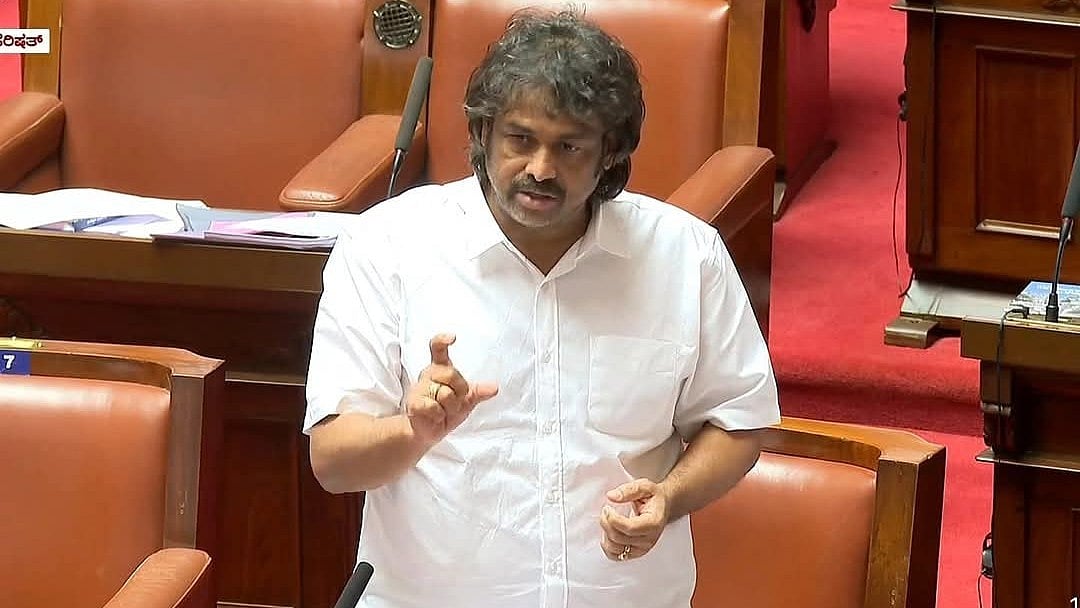 16 ವರ್ಷದೊಳಗಿನ ಮಕ್ಕಳಿಗೆ ಮೊಬೈಲ್ ನಿಷೇಧ: ಶೀಘ್ರದಲ್ಲೇ ಸಮಗ್ರ ಮಾರ್ಗಸೂಚಿ ಪ್ರಕಟ- ಸಚಿವ ಮಧು ಬಂಗಾರಪ್ಪ