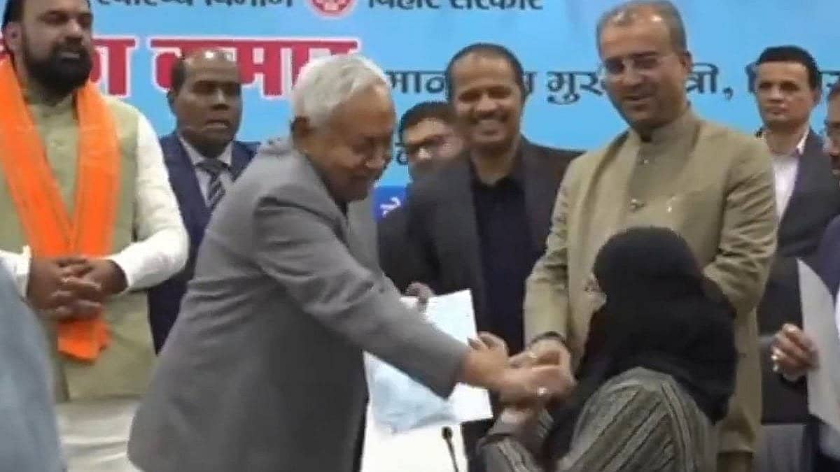 Hijab ವಿವಾದ: 'ಅಪಾರ್ಥ ಬೇಡ.. ನಿತೀಶ್ ಕುಮಾರ್ ತಂದೆ ಸ್ವರೂಪ'; ಬಿಹಾರ ಮುಸ್ಲಿಂ ಸಚಿವ ಸ್ಪಷ್ಟನೆ