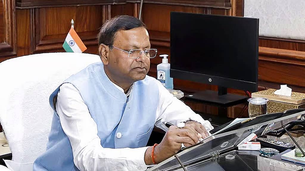 ಬ್ಯಾಂಕ್ ಸಾಲದಲ್ಲಿ ಸುಧಾರಣೆ ಹಿನ್ನೆಲೆ ಕರ್ನಾಟಕದ NABARD ಅನುದಾನ ಕಡಿತ: ಕೇಂದ್ರ ಸರ್ಕಾರ ಸ್ಪಷ್ಟನೆ
