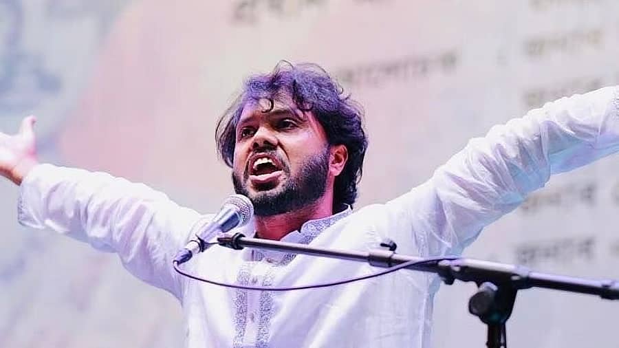 ಬಾಂಗ್ಲಾದೇಶದಲ್ಲಿ ಪ್ರತಿಭಟನೆ: ಗುಂಡೇಟಿಗೆ ಬಲಿಯಾದ 'ಜುಲೈ ದಂಗೆ' ನಾಯಕ ಷರೀಫ್ ಉಸ್ಮಾನ್ ಹಾದಿ ಯಾರು?