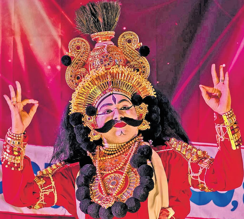 ಅಪೂರ್ವ ಬೆಳೆಯಾರ್