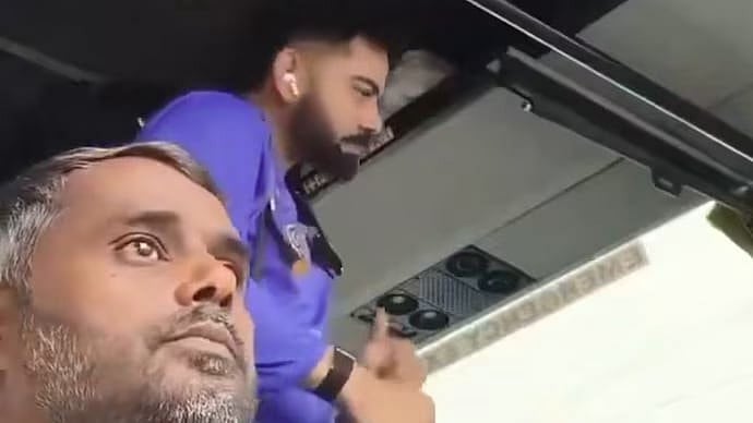 ಮೊಬೈಲ್ ನಲ್ಲಿ ಕೊಹ್ಲಿ ಸೆರೆಗೆ ಬಸ್ ಡ್ರೈವರ್ 'ಉಪಾಯ':  Video ವೈರಲ್!