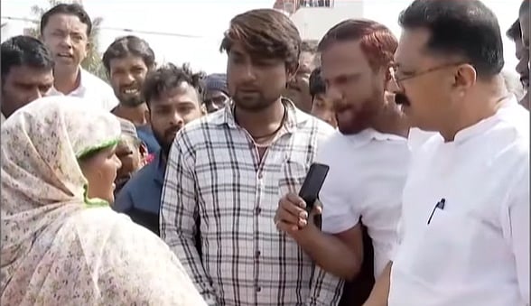 ಬೆಂಗಳೂರಿನ ಕೋಗಿಲು ಬಡಾವಣೆ ಅಕ್ರಮ ಮನೆಗಳ ತೆರವು: ಸ್ಥಳಕ್ಕೆ ಕೇರಳ ಸಂಸದ ಆಯ್ತು ಈಗ ಶಾಸಕನ ಭೇಟಿ
