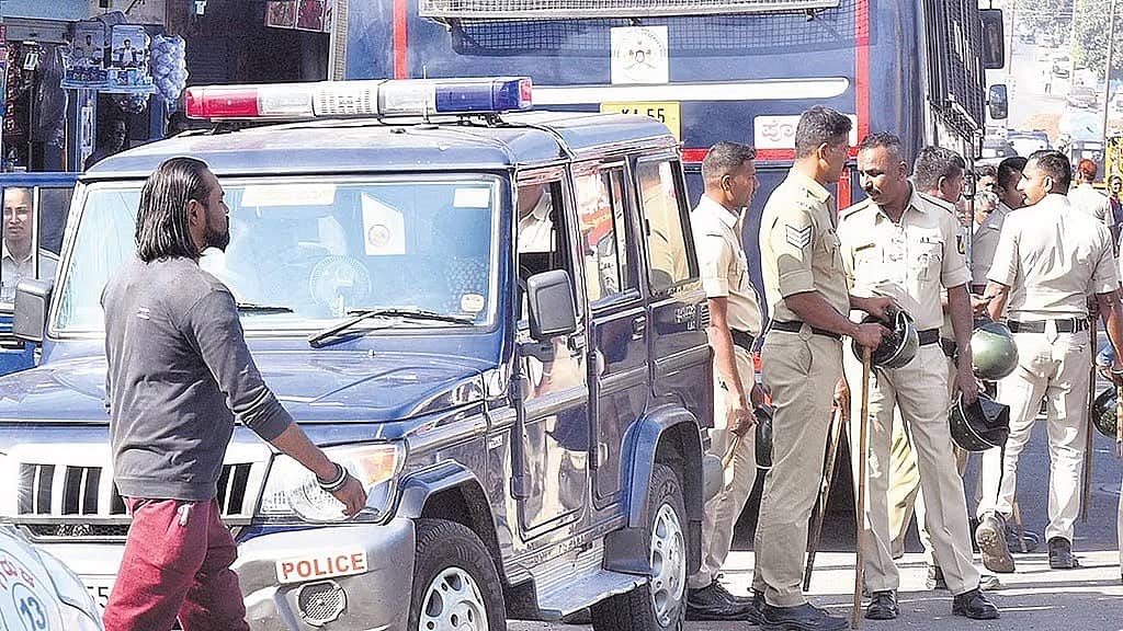 New Year 2026: ಹೊಸ ವರ್ಷ ಸ್ವಾಗತಕ್ಕೆ ಬೆಂಗಳೂರು ಸಜ್ಜು; ಭದ್ರತೆಗೆ 20 ಸಾವಿರ ಪೊಲೀಸರ ನಿಯೋಜನೆ