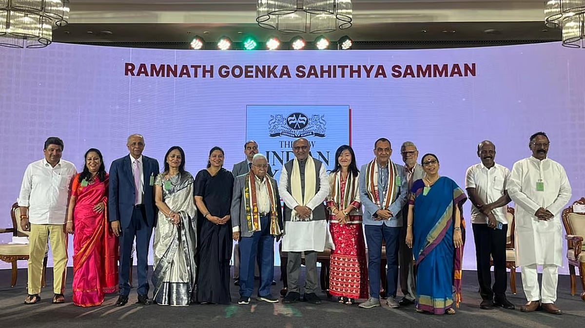 Ramnath Goenka Sahithya Samman 2025: ಸಾಹಿತಿ ಚಂದ್ರಶೇಖರ ಕಂಬಾರರಿಗೆ ಜೀವಮಾನ ಸಾಧನೆ ಪ್ರಶಸ್ತಿ ಪ್ರದಾನ