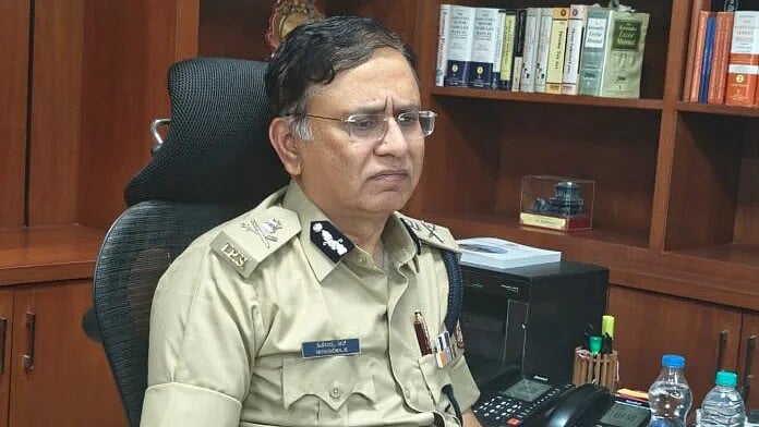 ಬಳ್ಳಾರಿ: 'ಬ್ಯಾನರ್ ಗಲಾಟೆ' ವೇಳೆ ಘರ್ಷಣೆ, ಗುಂಡೇಟಿಗೆ ಕಾಂಗ್ರೆಸ್ ಕಾರ್ಯಕರ್ತ ಸಾವು; ನಾಲ್ಕು ಪ್ರಕರಣ ದಾಖಲು!