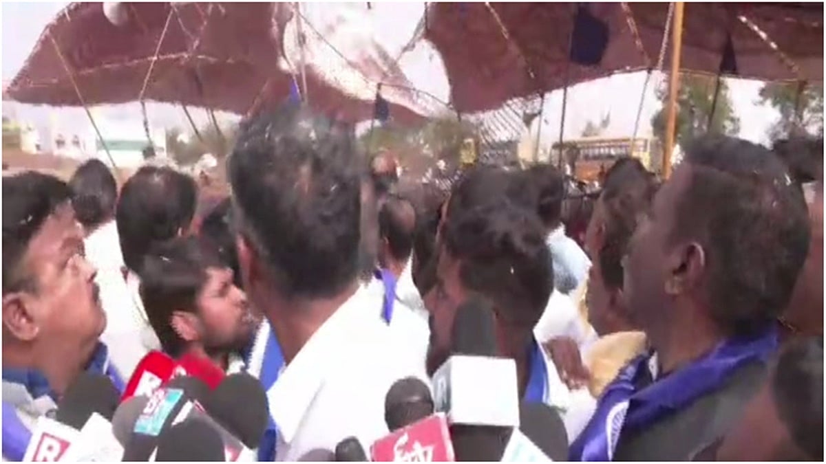 ಹಾವೇರಿ: ಕುಸಿದ ಬೃಹತ್ ಪೆಂಡಾಲ್; ಸತೀಶ್ ಜಾರಕಿಹೊಳಿ ಸ್ವಲ್ಪದರಲ್ಲೇ ಪಾರು! Video