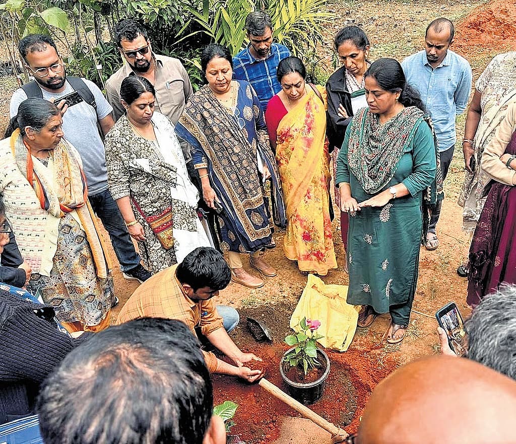ಜಿಕೆವಿಕೆಯಲ್ಲಿ ತರಬೇತಿ ಅವಧಿ ನಡೆಯುತ್ತಿದೆ