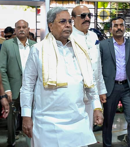 ಕಾಂಗ್ರೆಸ್ನೊಳಗೆ ಮುಖ್ಯಮಂತ್ರಿ ಕುರ್ಚಿಗೆ ಪೈಪೋಟಿ ಇಲ್ಲ: ಸಿದ್ದರಾಮಯ್ಯ
