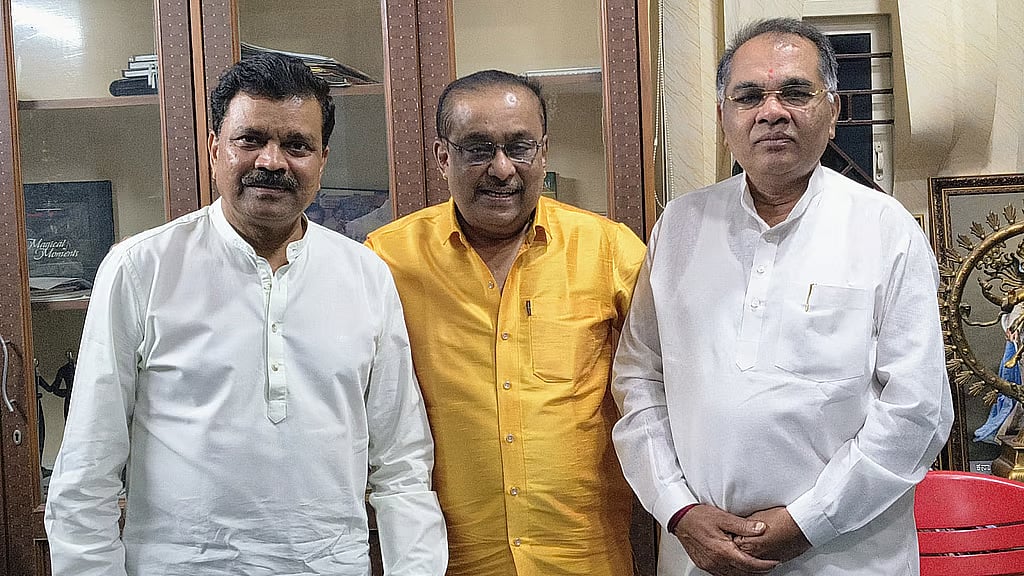 ಮತ್ತೆ ಒಂದಾದ ನಿರ್ದೇಶಕ ಮಹೇಂದರ್, ಸಂಗೀತ ನಿರ್ದೇಶಕ ಹಂಸಲೇಖ; ಹೊಸ ಚಿತ್ರ ಪ್ರಕಟ