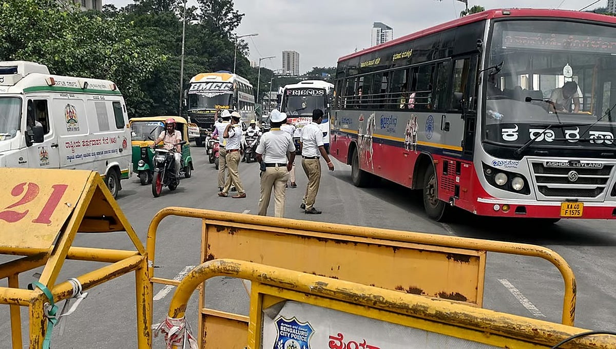 ಬೆಂಗಳೂರು ವಾಹನ ಚಾಲಕರೇ ಎಚ್ಚರ... ಇನ್ಮುಂದೆ ಟ್ರಾಫಿಕ್ ನಿಯಮ ಉಲ್ಲಂಘಿಸಿದರೆ ಜೇಬಿಗೆ ಕತ್ತರಿಯಷ್ಟೇ ಅಲ್ಲ, FIR ಫಿಕ್ಸ್..!