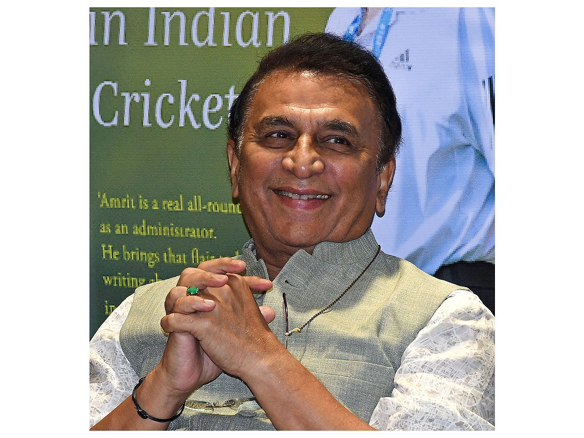 'ಡಮ್ಮಿ' ಕ್ರಿಕೆಟಿಗರನ್ನು ಕೋಟಿ ಕೋಟಿಗೆ ಖರೀದಿಸುವ ಐಪಿಎಲ್ ಫ್ರಾಂಚೈಸಿಗಳಿಗೆ ಭಾರತದ ಮಾಜಿ ಆಟಗಾರ ಸುನೀಲ್ ಗವಾಸ್ಕರ್ ತರಾಟೆ