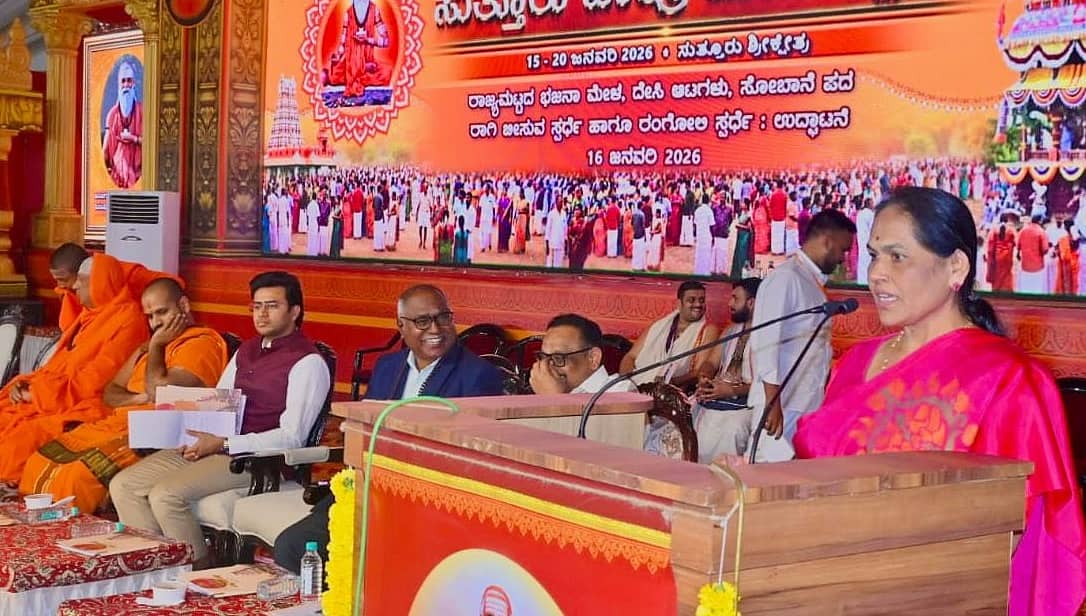 ಕಾವಿ ಬಟ್ಟೆ ಉಳಿದರೆ ಮಾತ್ರ ದೇಶ ಉಳಿಯುತ್ತದೆ: ಕೇಂದ್ರ ಸಚಿವೆ ಶೋಭಾ ಕರಂದ್ಲಾಜೆ
