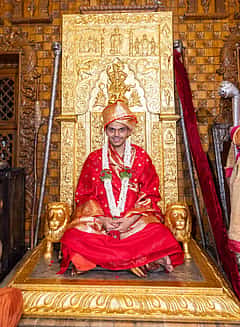 ಉಡುಪಿ ಪರ್ಯಾಯ: ಶಿರೂರು ಶ್ರೀಗಳ ಸರ್ವಜ್ಞ ಪೀಠಾರೋಹಣದ ಸುಂದರ ಚಿತ್ರಗಳು...