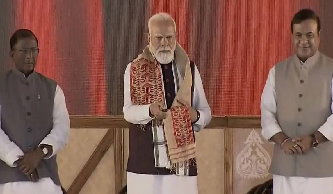 ಅಸ್ಸಾಂ: 6,957 ಕೋಟಿ ರೂ ವೆಚ್ಚದ ಕಾಜಿರಂಗ ಕಾರಿಡಾರ್ಗೆ ಪ್ರಧಾನಿ ಶಂಕುಸ್ಥಾಪನೆ; Video