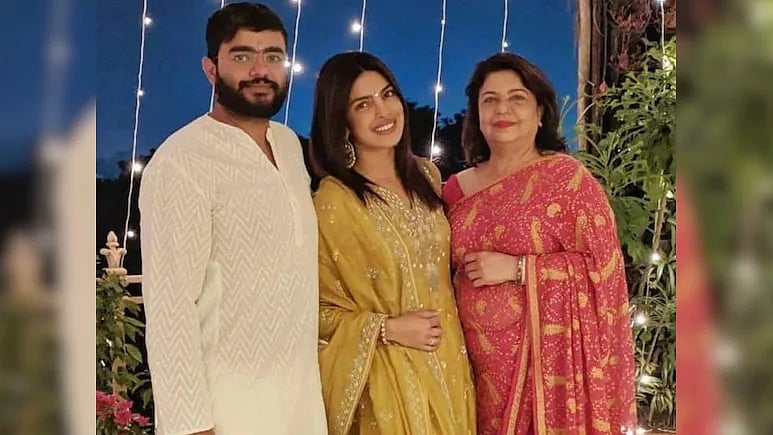 Priyanka Chopra: ಪ್ರಿಯಾಂಕಾ ಚೋಪ್ರಾ ಯಶಸ್ಸು ಸೋದರ ಸಿದ್ಧಾರ್ಥ್ ಬದುಕಿಗೆ ಮುಳುವಾಯಿತೇ: ತಾಯಿ ಮಧು ಚೋಪ್ರಾ ಹೀಗಂದಿದ್ದು ಏಕೆ?