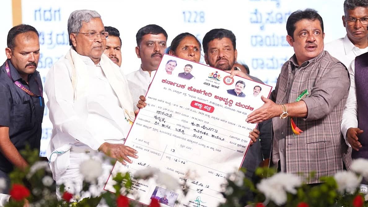 ವಿದೇಶದಿಂದ ಕಪ್ಪು ಹಣ ತಂದು ಎಲ್ಲರ ಖಾತೆಗೆ 15 ಲಕ್ಷ ಹಾಕ್ತೀವಿ ಅಂದರು, ಹಾಕಿದ್ರಾ?: BJP ವಿರುದ್ಧ ಸಿದ್ದರಾಮಯ್ಯ ಕಿಡಿ