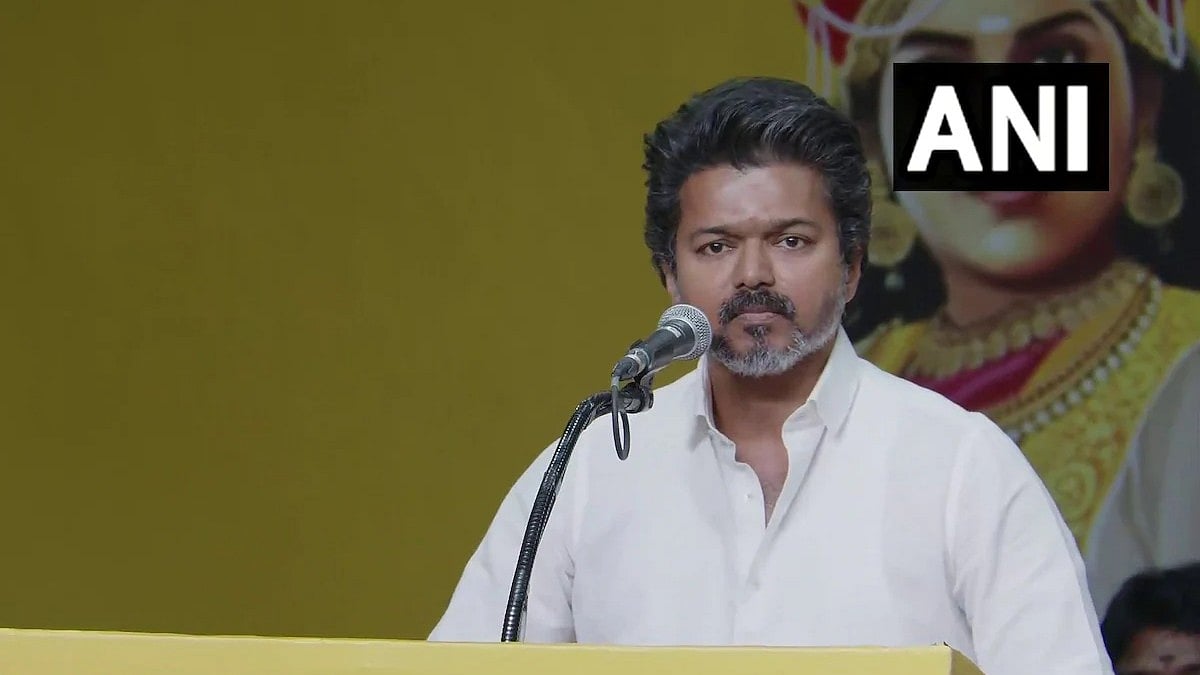 ಚುನಾವಣೆಯಲ್ಲ, ಪ್ರಜಾಪ್ರಭುತ್ವಕ್ಕಾಗಿ ಸಮರ: ಸಿನಿಮಾ ವಿವಾದ, CBI ತನಿಖೆ ನಡುವೆ ಗುಡುಗಿದ ದಳಪತಿ ವಿಜಯ್!
