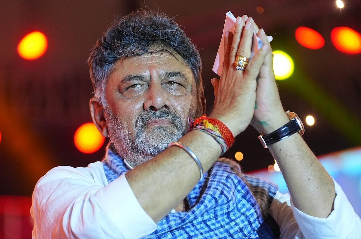ನಾವು ಜನರ ಸೇವೆ ಮಾಡಲು ಸಿಎಂ ಆಗುವುದು, ಕುಮಾರಸ್ವಾಮಿ ತಮ್ಮ ಕುಟುಂಬಕ್ಕೋಸ್ಕರ: ಡಿ.ಕೆ ಶಿವಕುಮಾರ್