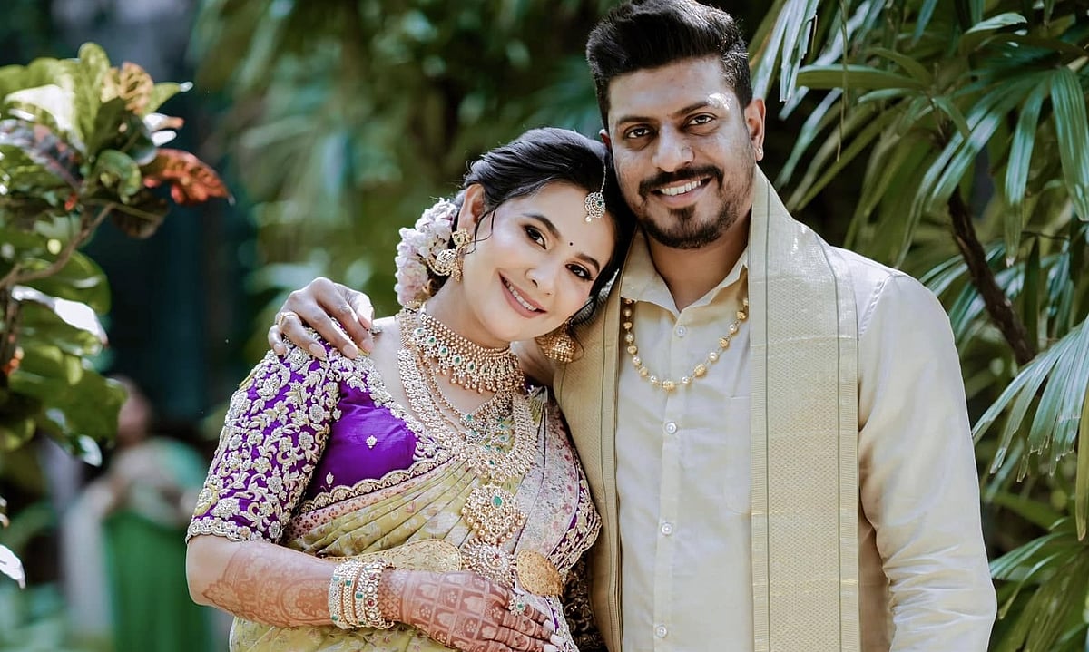 ಕುಟುಂಬ ಕಲಹ: ಸಂಬಂಧಿಯಿಂದಲೇ ನಟಿ ಕಾವ್ಯಾ ಗೌಡ ಮೇಲೆ ರೇಪ್ ಬೆದರಿಕೆ; ಪತಿ ವಿರುದ್ಧ ಹಲ್ಲೆ ಆರೋಪ