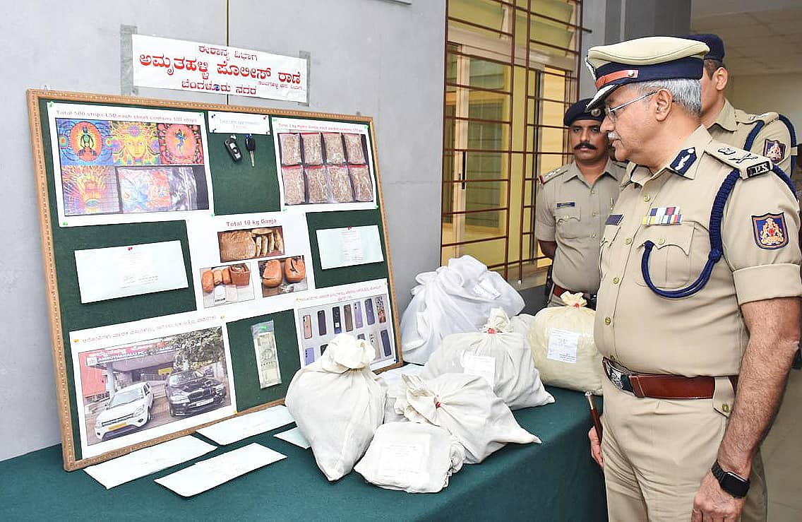 ಬೆಂಗಳೂರು: ಥೈಲ್ಯಾಂಡ್ ನಿಂದ ಮಾದಕ ವಸ್ತು ಸಾಗಣೆ ಜಾಲ ಪತ್ತೆ; 4 ಕೋಟಿ ರೂ ಮೌಲ್ಯದ ಡ್ರಗ್ಸ್ ವಶ, 10 ಮಂದಿ ಬಂಧನ