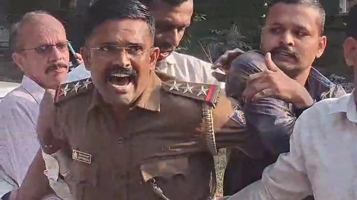 ಲಂಚ ಪಡೆಯುವಾಗ ಲೋಕಾಯುಕ್ತ ದಾಳಿ: ಇನ್ಸ್ ಪೆಕ್ಟರ್ ಹೈಡ್ರಾಮಾ; ಪೊಲೀಸರ ವಿರುದ್ಧವೇ ಕೂಗಾಡಿ ರಂಪಾಟ, Video