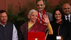 Union Budget 2026: ಯೂಟ್ಯೂಬರ್, ಕಂಟೆಂಟ್ ಕ್ರಿಯೇಟರ್ ಆಗಲು ಬಯಸುವಿರಾ? 15,000 ಹೊಸ ಲ್ಯಾಬ್‌ಗಳ ಸ್ಥಾಪನೆ 