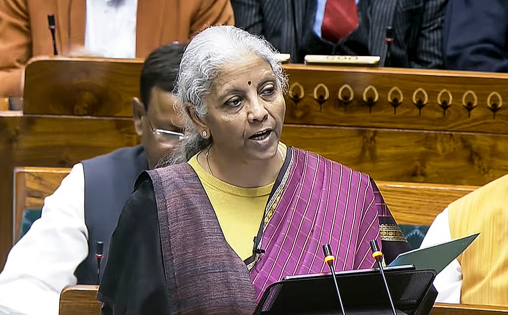 Union Budget 2026: 'ಕರ್ತವ್ಯ ಮಂತ್ರ' ಪಠಿಸಿದ ನಿರ್ಮಲಾ; ಹೂಡಿಕೆ, ಉದ್ಯೋಗ, ಉತ್ಪಾದನೆಗೆ ಒತ್ತು; Video