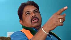 ನಾವು ಐದು ಜನ ಬಂದಿದ್ದರಿಂದ ನೀವು ಸರ್ಕಾರ ಮಾಡಿದ್ರಿ: ಮಂತ್ರಿಯಾಗಿ ಮಜಾ ಮಾಡಿ, ಖಾಲಿ ಮಾಡಿಕೊಂಡು ಹೋದ್ರಿ; ಅಶೋಕ್-ತಂಗಡಗಿ ಜಟಾಪಟಿ