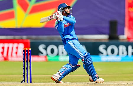 10ನೇ ತರಗತಿ ಪರೀಕ್ಷೆಗೆ ಗೈರಾಗಲು 14 ವರ್ಷದ ವೈಭವ್ ಸೂರ್ಯವಂಶಿ ನಿರ್ಧಾರ; ಕಾರಣ ಇಲ್ಲಿದೆ...