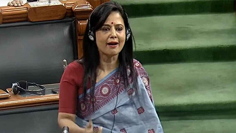 ಪ್ರಶಾಂತ್ ಕಿಶೋರ್ ಜೊತೆಗಿನ ಚಾಟ್ ಲೀಕ್: ಟಿಎಂಸಿ ಸಂಸದೆ ಮಹುವಾ ಮೊಯಿತ್ರಾ FIR ದಾಖಲು!